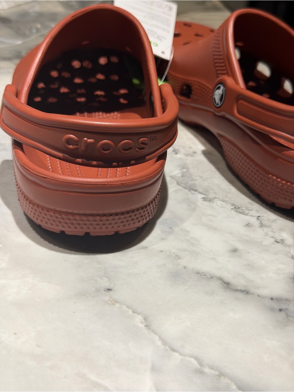 CROCS Classic Clog in Rust women 6 men’s 4 - Picture 4 of 8